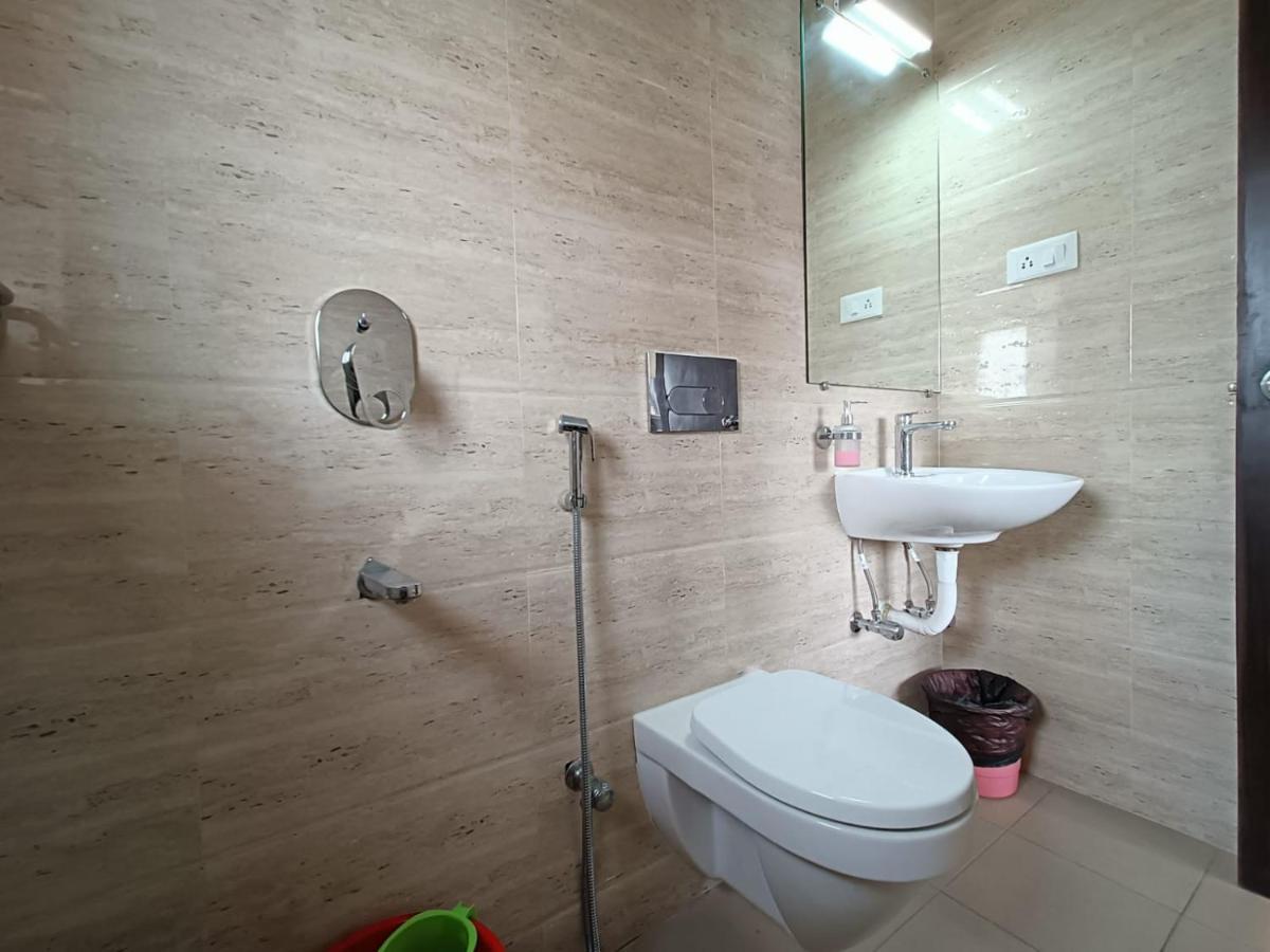 Sheldon Inn Колката Екстериор снимка