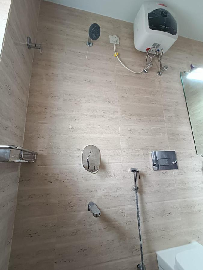 Sheldon Inn Колката Екстериор снимка