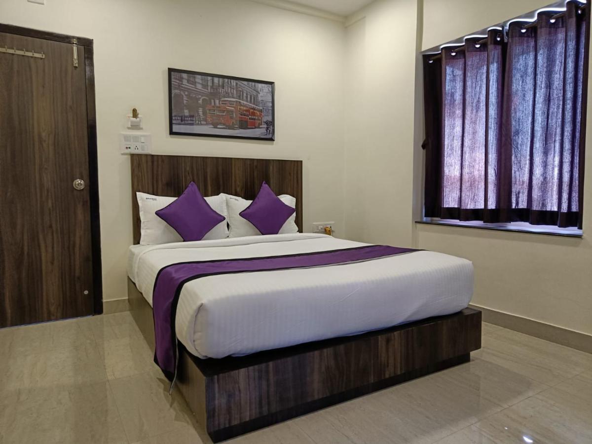 Sheldon Inn Колката Екстериор снимка