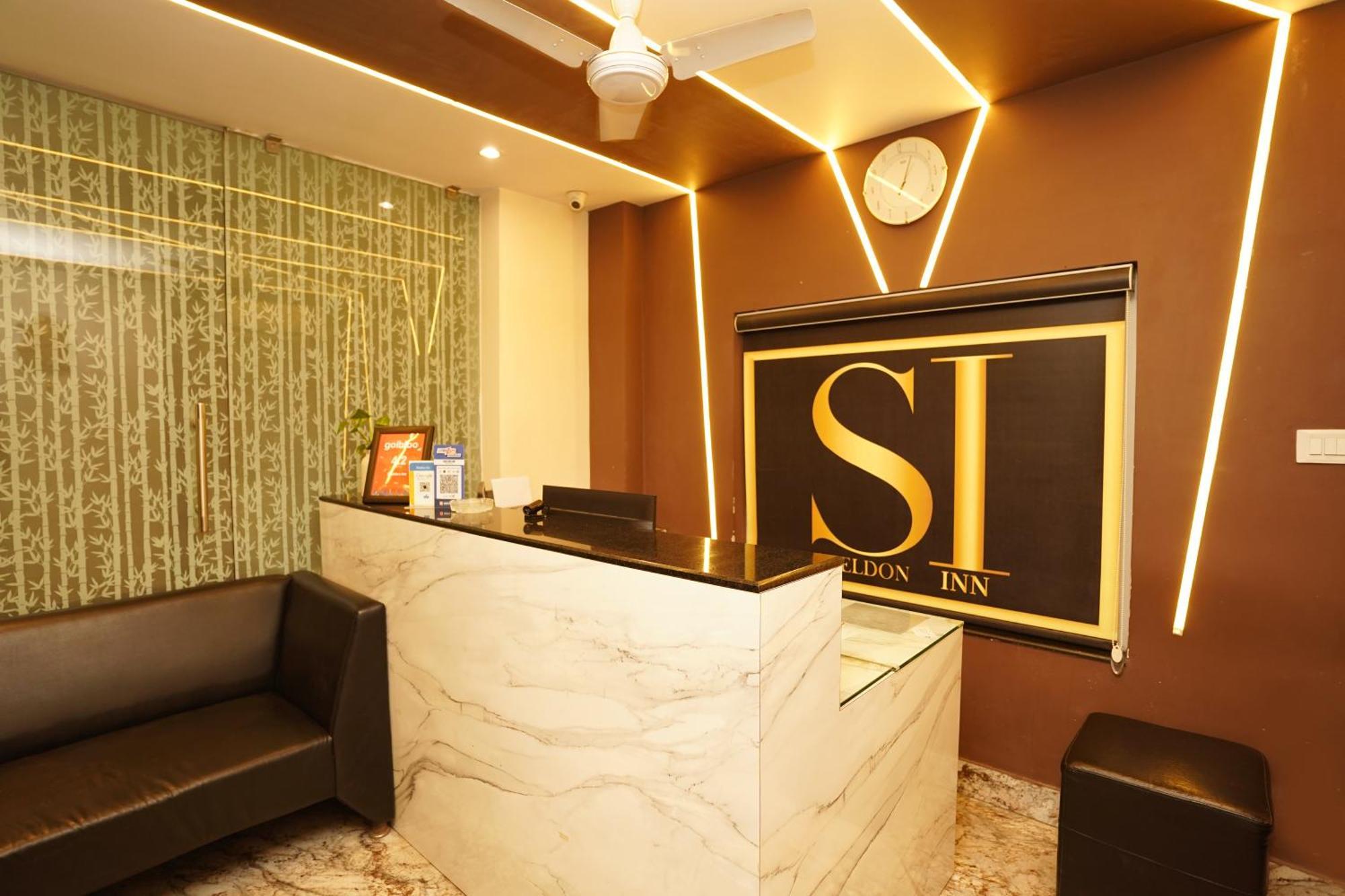 Sheldon Inn Колката Екстериор снимка